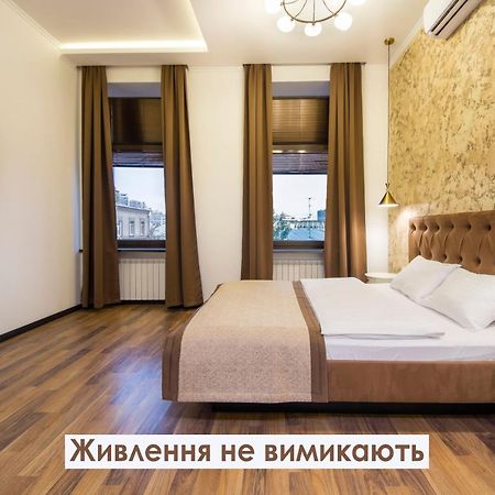 Apartments On Ploshcha Ukrainskykh Heroiv Kijev Kültér fotó