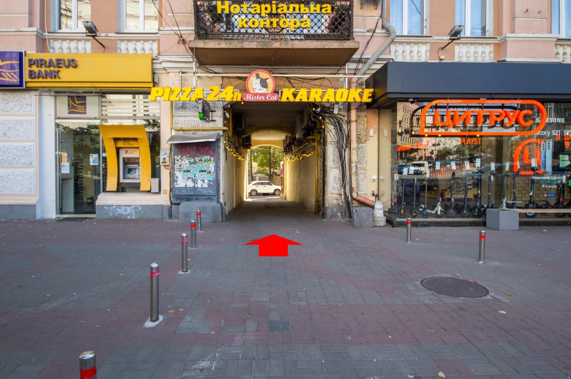 Apartments On Ploshcha Ukrainskykh Heroiv Kijev Szoba fotó